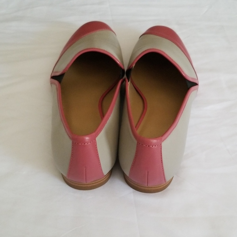 Shoes - Picture 3 of 4
